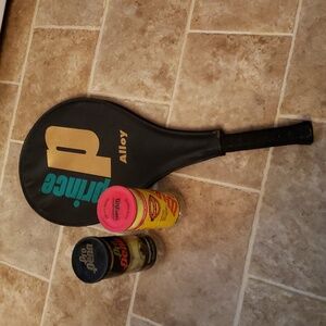 Prince Titanium Integra Tennis Racket/Cover & Wilsonabd Pro Penn Ball (3)